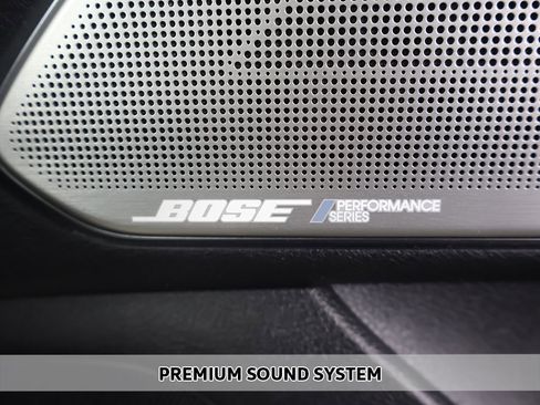 Used 2017 INFINITI Q60 w/ Premium Plus Package 3.0T image 5