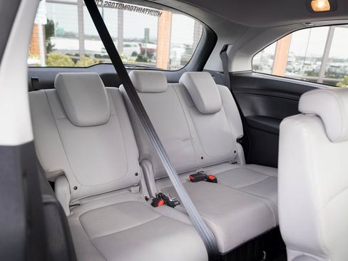 Used 2018 Honda Odyssey EX-L image 33