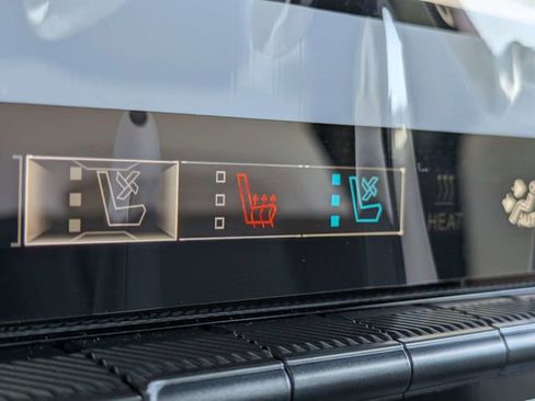 New 2025 GMC Hummer EV 2X w/ Extreme Off-Road Package image 24