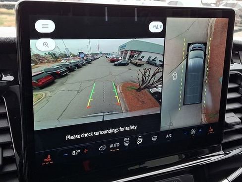 Used 2024 Ford Transit 350 XLT image 14