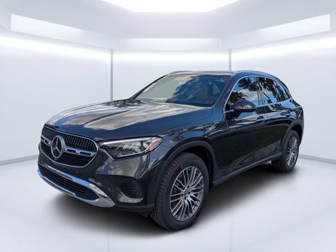 New 2026 Mercedes-Benz GLC 300 4MATIC image 7