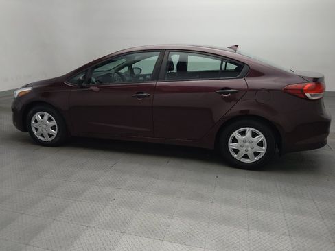 Used 2017 Kia Forte LX FWD image 3