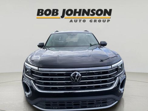 New 2026 Volkswagen Atlas SE image 9