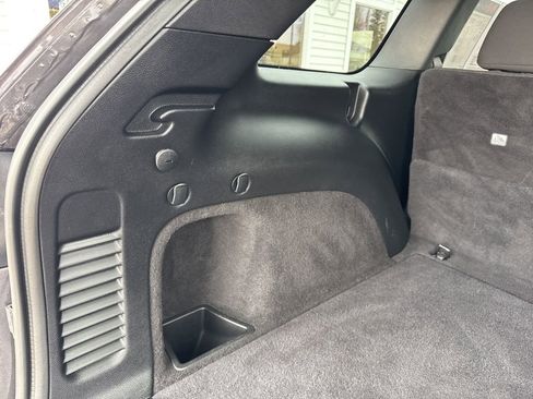 Used 2021 Jeep Grand Cherokee Laredo image 36