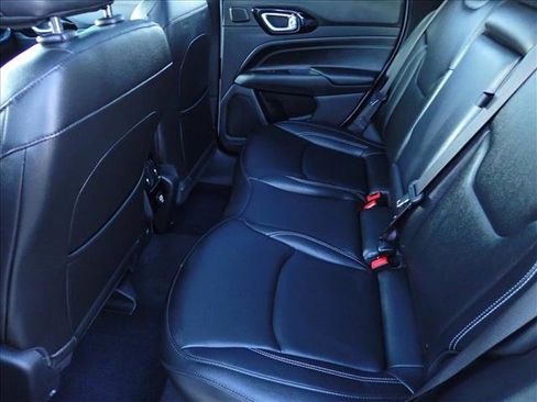 Used 2024 Jeep Compass Limited w/ High Altitude Package image 9