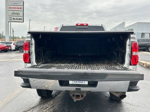 Used 2016 GMC Sierra 2500 SLT w/ Driver Alert Package AWD/4WD image 6