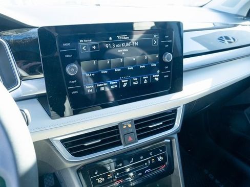 New 2026 Volkswagen Taos SEL image 19