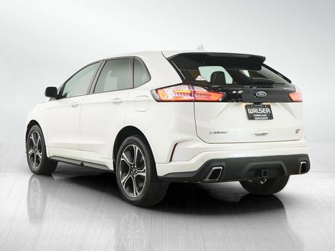 Used 2019 Ford Edge ST w/ Cold Weather Package AWD/4WD image 3