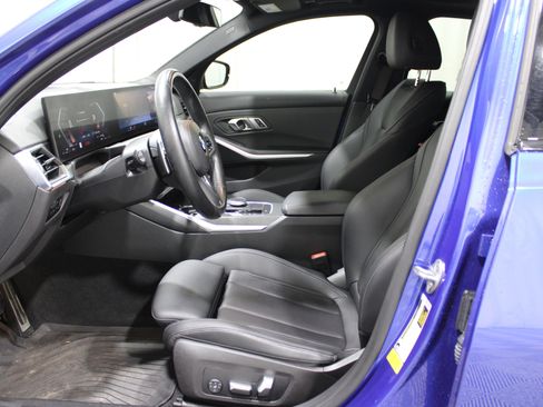 Used 2023 BMW 330i Sedan w/ M Sport Package image 3