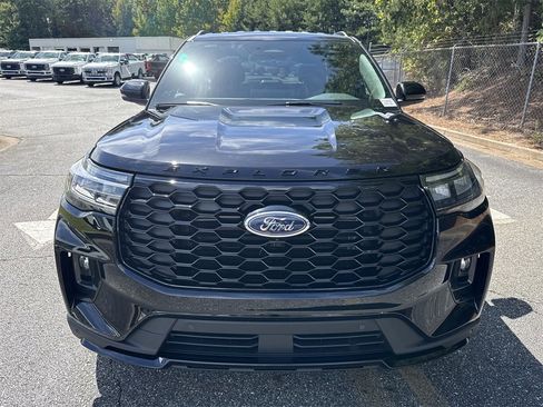 New 2025 Ford Explorer ST-Line w/ Premium Package image 2