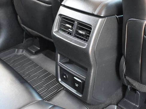 Certified 2024 Ford Edge SEL w/ Convenience Package AWD/4WD image 28