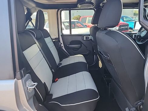 Certified 2019 Jeep Wrangler Unlimited Sport S image 26