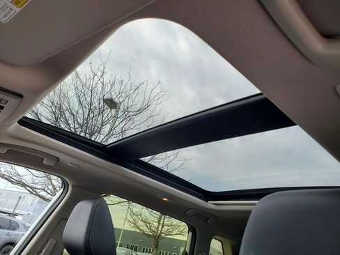 Certified 2023 Nissan Rogue SL image 16