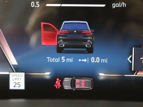 New 2026 BMW X5 xDrive40i w/ M Sport Package image 19