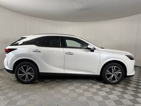 Used 2025 Lexus RX 350 Premium w/ Accessory Package (Z1) FWD image 5