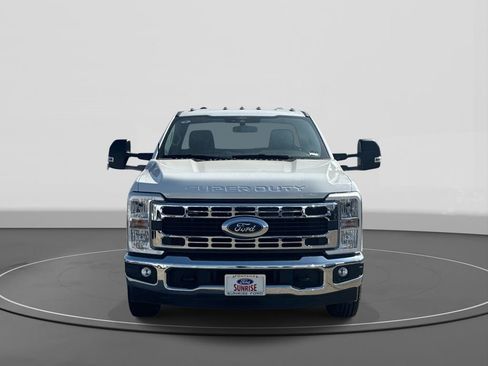 New 2025 Ford F350 XL w/ XL Chrome Package image 3