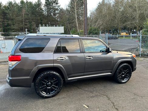 Used 2011 Toyota 4Runner Limited image 4
