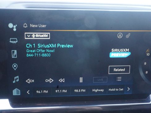 Used 2023 Chevrolet Silverado 1500 High Country w/ High Country Premium Package image 28