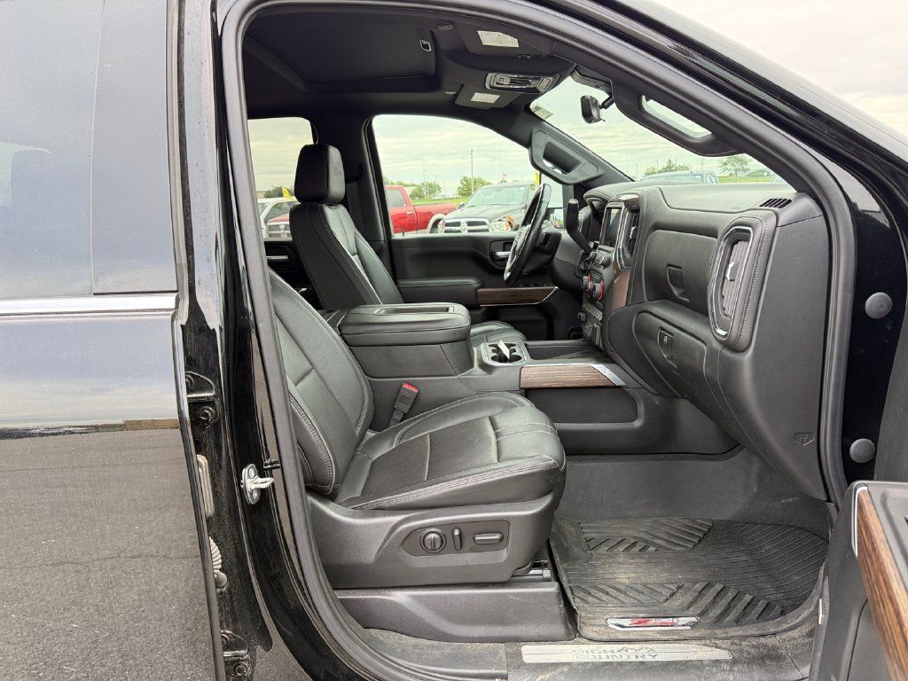 Used 2020 Chevrolet Silverado 3500 High Country w/ Technology Package AWD/4WD image 43