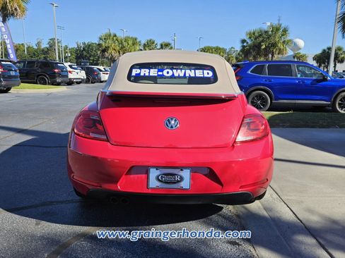 Used 2013 Volkswagen Beetle 2.5 image 4