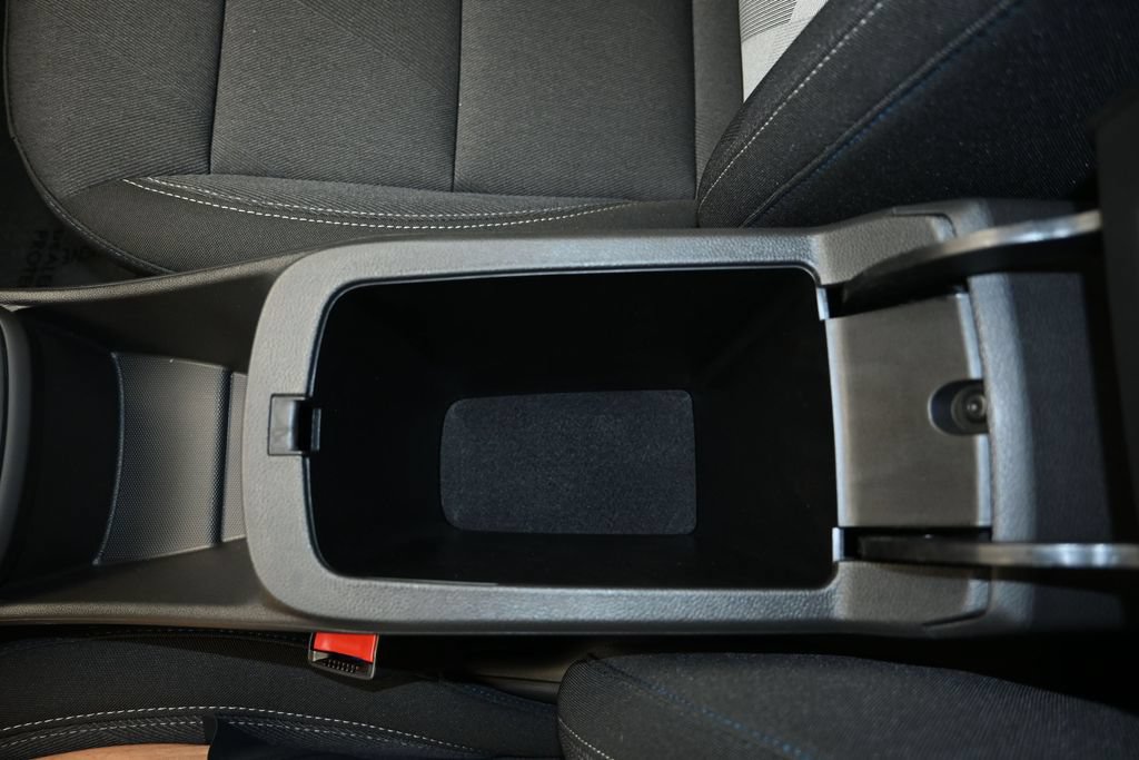 New 2026 Chevrolet Trax LS w/ LS Convenience Package FWD image 18