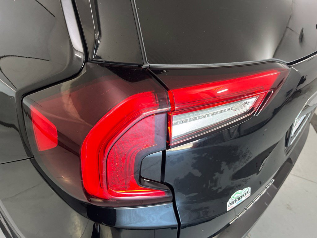 Used 2023 GMC Terrain SLT AWD/4WD image 46