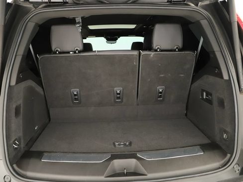 Used 2022 Cadillac Escalade Sport w/ LPO, ONYX Package AWD/4WD image 31