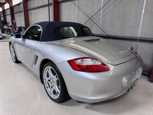 Used 2006 Porsche Boxster S RWD image 17