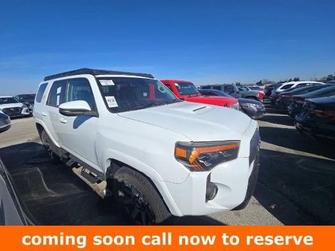 Used 2020 Toyota 4Runner TRD Off-Road Premium image 1