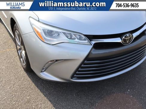 Used 2015 Toyota Camry XLE w/ Advanced Technology Package FWD image 11