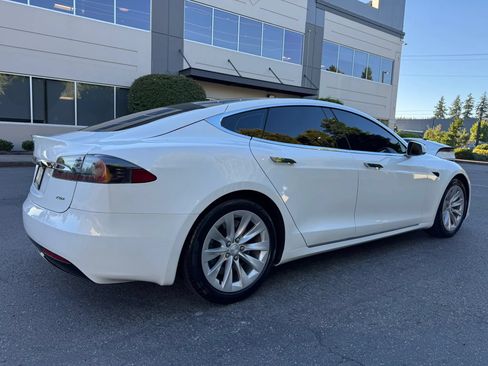 Used 2017 Tesla Model S 75D AWD/4WD image 11