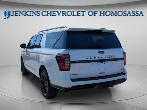Used 2022 Ford Expedition Max Limited AWD/4WD image 6