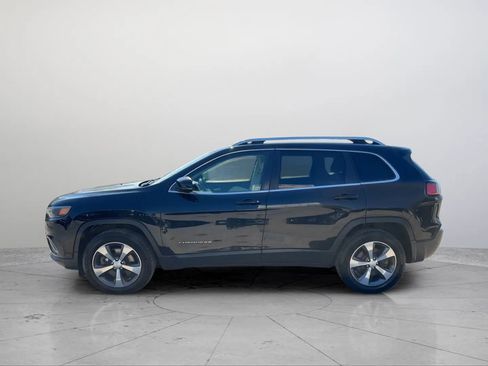 Used 2019 Jeep Cherokee Limited AWD/4WD image 2