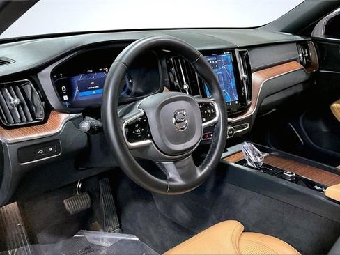 Certified 2024 Volvo XC60 T8 Ultimate w/ Climate Package image 15