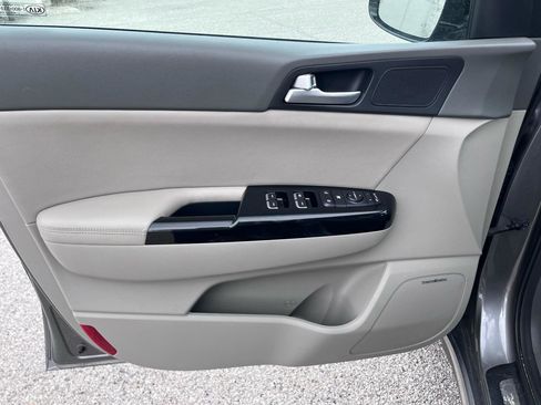 Used 2019 Kia Sportage SX image 22