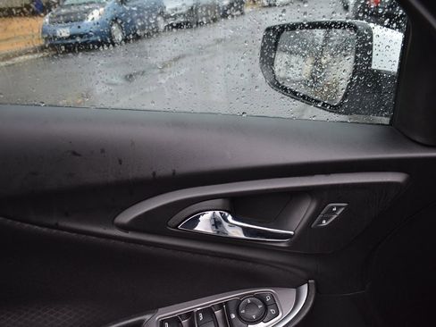 Used 2024 Chevrolet Malibu LT image 13