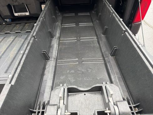 Used 2022 Chevrolet Silverado 1500 LT Trail Boss w/ LT Trail Boss Premium Package image 13