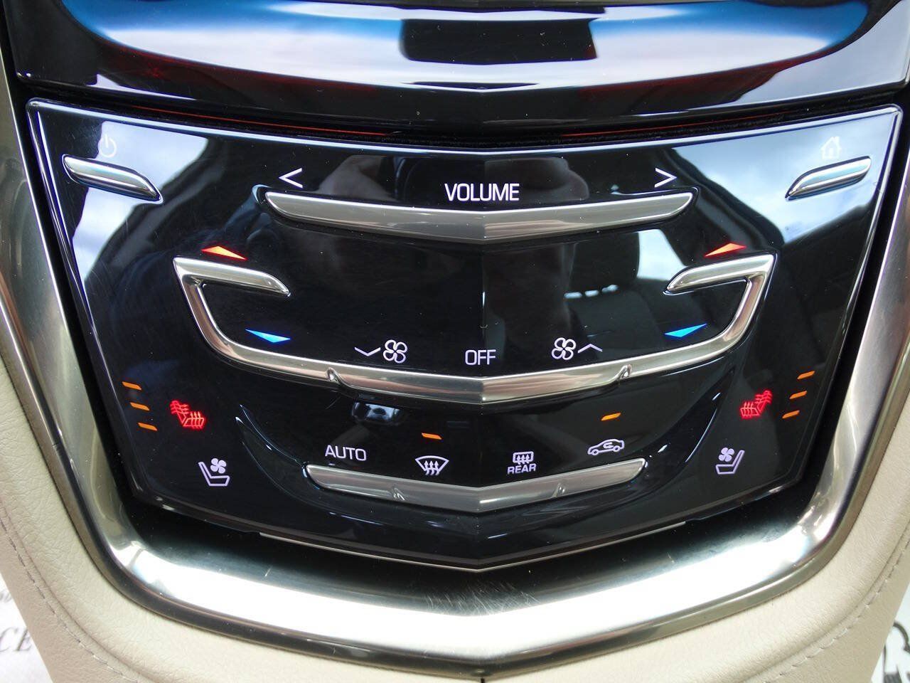 Used 2015 Cadillac CTS Luxury AWD image 30