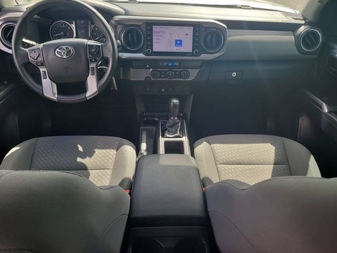 Used 2021 Toyota Tacoma SR5 RWD image 12