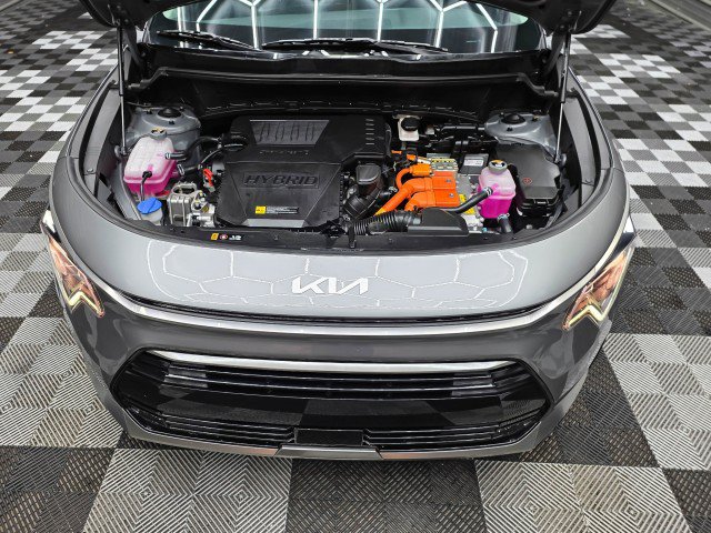 Used 2025 Kia Niro EX Touring FWD image 37