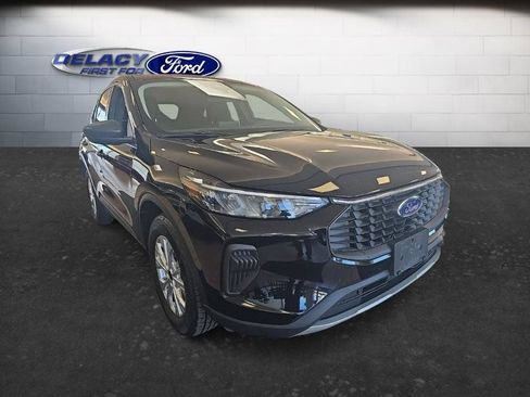 Used 2023 Ford Escape Active AWD/4WD image 10
