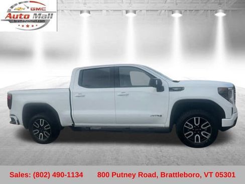 Used 2023 GMC Sierra 1500 AT4 w/ AT4 Premium Package image 8