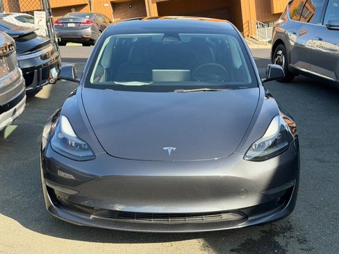 Used 2022 Tesla Model 3 Long Range image 2