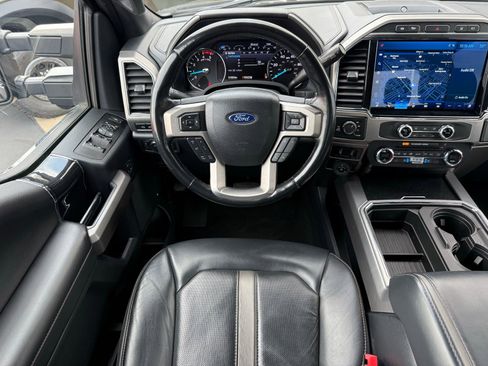 Used 2022 Ford F350 Platinum image 26