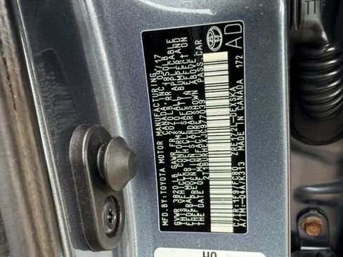 Used 2018 Toyota Corolla SE w/ Body Protection Package FWD image 31