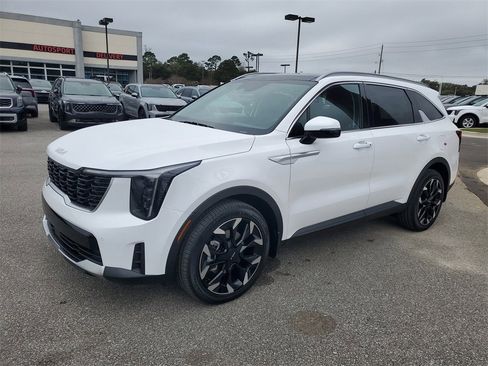 New 2025 Kia Sorento EX w/ Panoramic Sunroof Package image 2