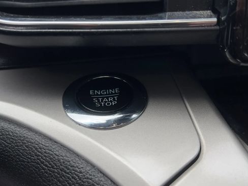 Used 2023 Ford Explorer XLT w/ Equipment Group 202A image 49