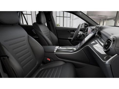 New 2026 Mercedes-Benz GLC 43 AMG 4MATIC image 4
