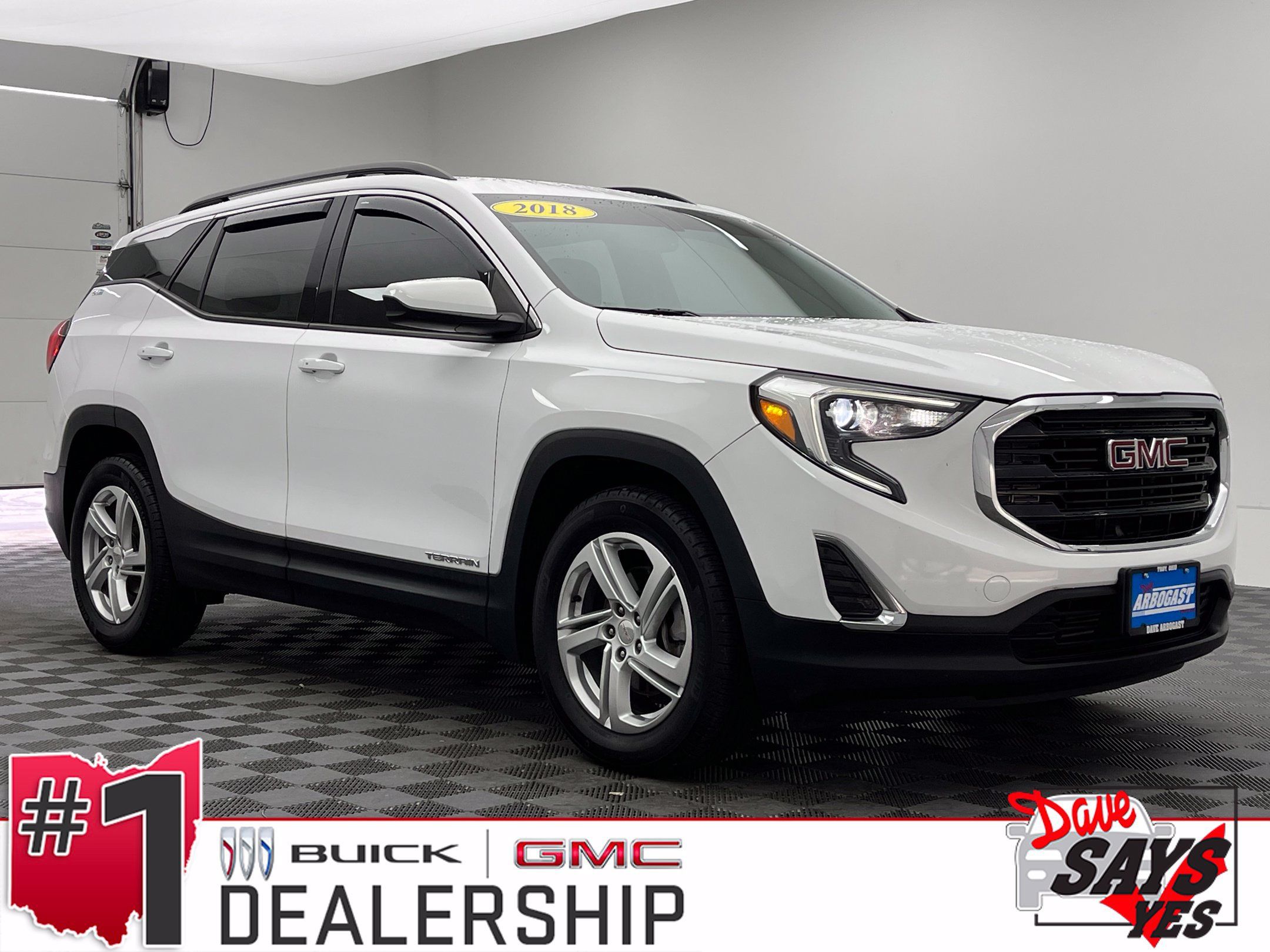 Used 2018 GMC Terrain SLE w/ Driver Convenience Package FWD image 1
