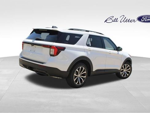 New 2026 Ford Explorer ST-Line w/ Premium Package RWD image 3